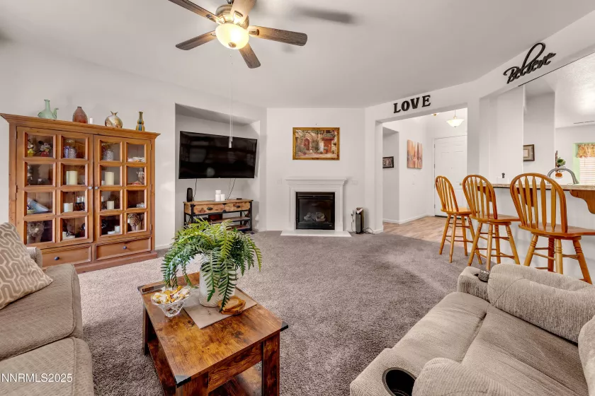 519 Sand Crane, Sparks, Nevada 89436, 3 Bedrooms Bedrooms, ,2 BathroomsBathrooms,Residential,Residential,Sand Crane,250054572
