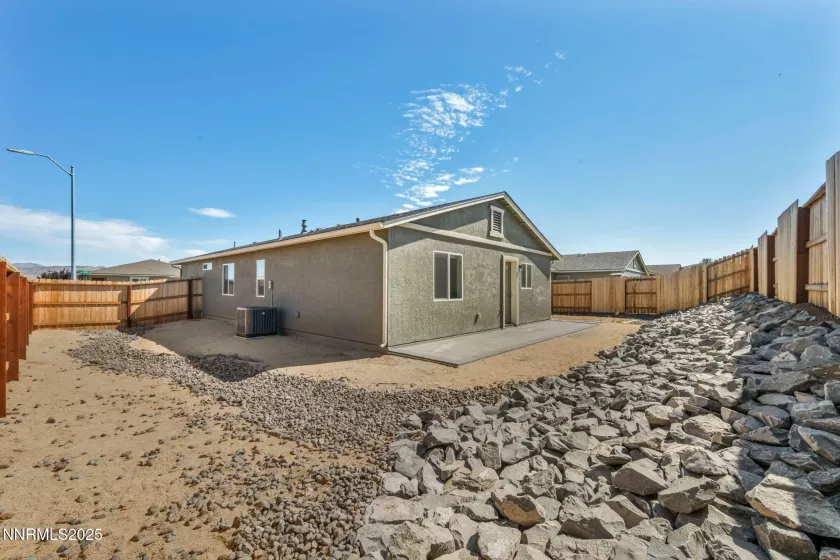 530 Paradise Vly, Reno, Nevada 89506, 3 Bedrooms Bedrooms, ,2 BathroomsBathrooms,Residential,Residential,Paradise Vly,250054588