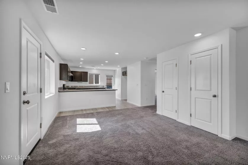 530 Paradise Vly, Reno, Nevada 89506, 3 Bedrooms Bedrooms, ,2 BathroomsBathrooms,Residential,Residential,Paradise Vly,250054588