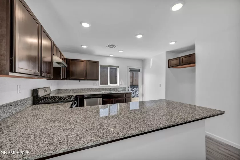 530 Paradise Vly, Reno, Nevada 89506, 3 Bedrooms Bedrooms, ,2 BathroomsBathrooms,Residential,Residential,Paradise Vly,250054588