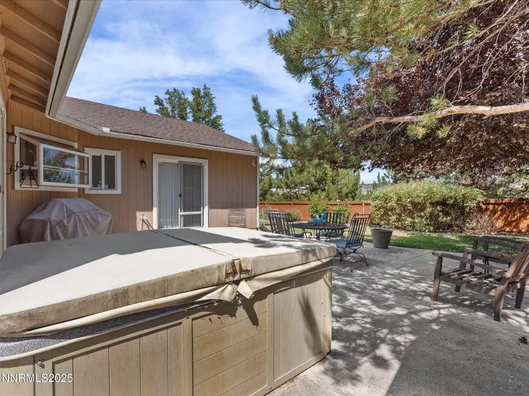 4748 Pradera, Sparks, Nevada 89436, 4 Bedrooms Bedrooms, ,2 BathroomsBathrooms,Residential,Residential,Pradera,250054590