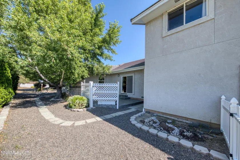 390 Old Washoe, Washoe Valley, Nevada 89704, 3 Bedrooms Bedrooms, ,3 BathroomsBathrooms,Residential,Residential,Old Washoe,250054591