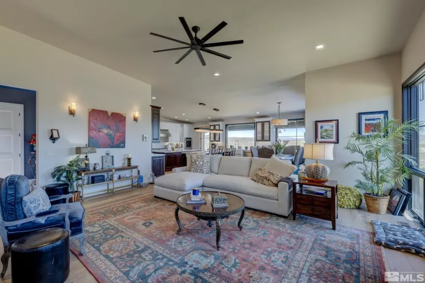 11150 Carlsbad, Reno, Nevada 89508, 4 Bedrooms Bedrooms, ,4 BathroomsBathrooms,Residential,Residential,Carlsbad,250001162