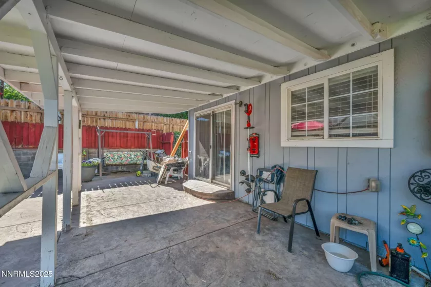 2100 6th, Reno, Nevada 89503, 3 Bedrooms Bedrooms, ,2 BathroomsBathrooms,Residential,Residential,6th,250053431