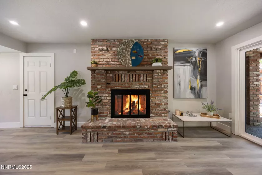 2205 Keever, Reno, Nevada 89509, 3 Bedrooms Bedrooms, ,2 BathroomsBathrooms,Residential,Residential,Keever,250054579