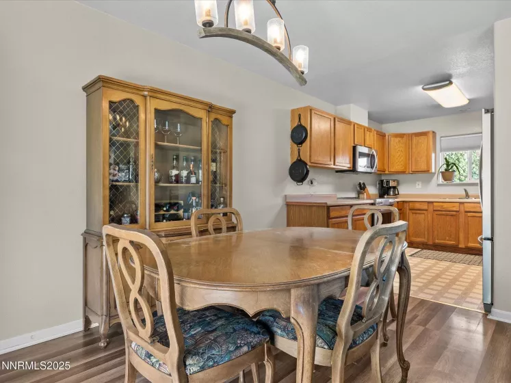 116 Ave De La Bleu De Clair, Sparks, Nevada 89434, 3 Bedrooms Bedrooms, ,2 BathroomsBathrooms,Residential,Residential,Ave De La Bleu De Clair,250054598