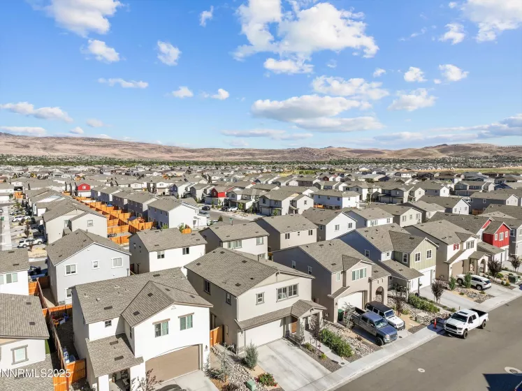 7945 Taconite, Sparks, Nevada 89436, 4 Bedrooms Bedrooms, ,3 BathroomsBathrooms,Residential,Residential,Taconite,250054599
