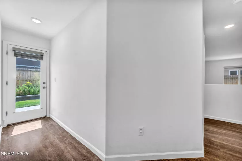 638 Osino, Reno, Nevada 89506, 3 Bedrooms Bedrooms, ,2 BathroomsBathrooms,Residential,Residential,Osino,250054600