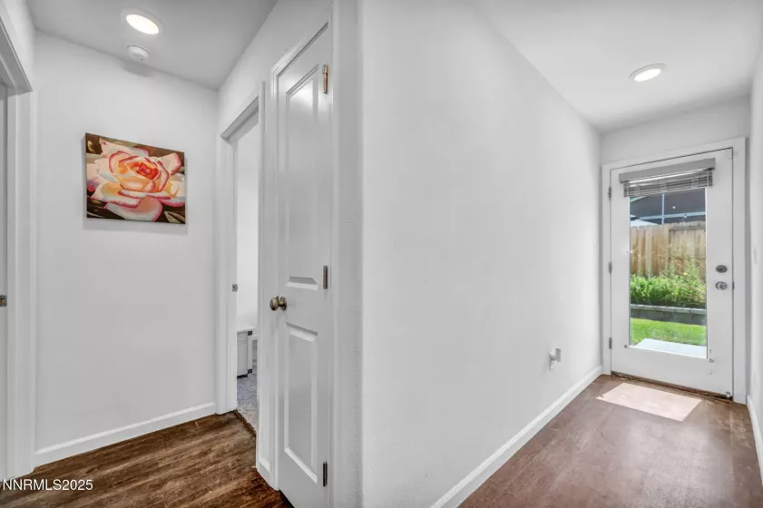 638 Osino, Reno, Nevada 89506, 3 Bedrooms Bedrooms, ,2 BathroomsBathrooms,Residential,Residential,Osino,250054600