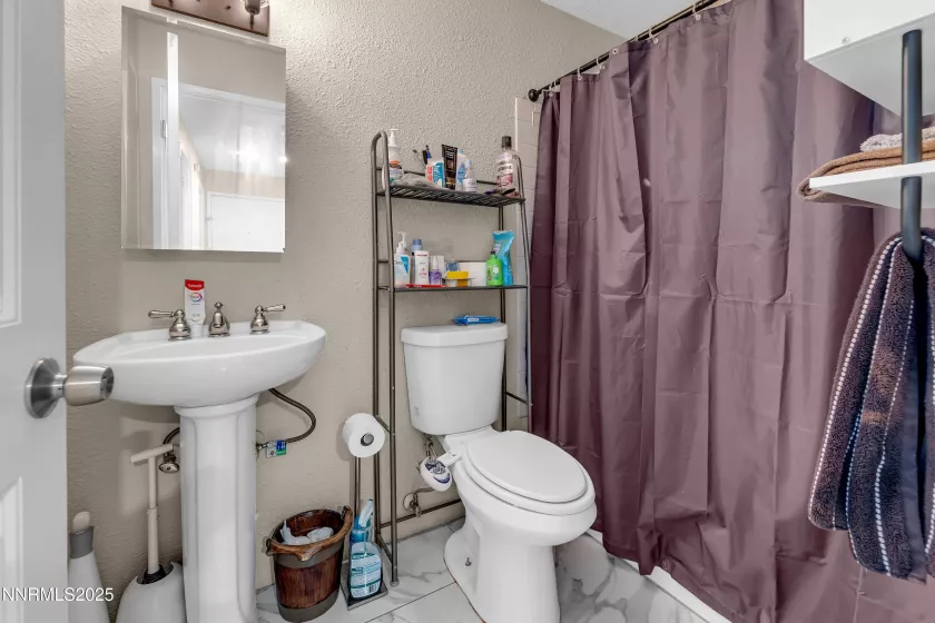 3895 Leonesio, Reno, Nevada 89512, 2 Bedrooms Bedrooms, ,2 BathroomsBathrooms,Residential,Residential,Leonesio,250054601