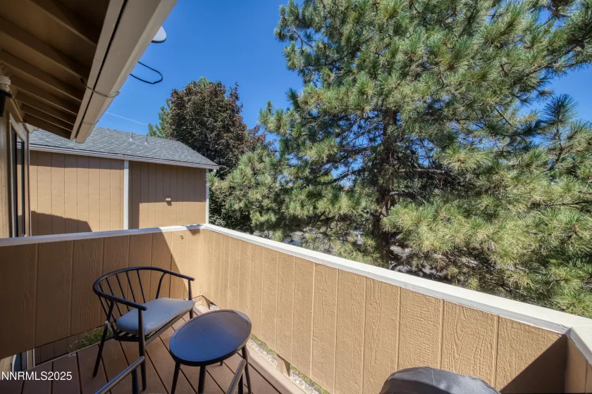 3895 Leonesio, Reno, Nevada 89512, 2 Bedrooms Bedrooms, ,2 BathroomsBathrooms,Residential,Residential,Leonesio,250054601