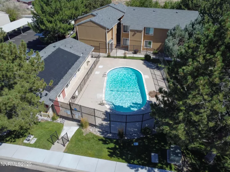 3895 Leonesio, Reno, Nevada 89512, 2 Bedrooms Bedrooms, ,2 BathroomsBathrooms,Residential,Residential,Leonesio,250054601