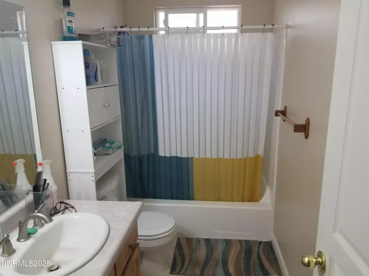 715 Shadow, Fernley, Nevada 89408, 3 Bedrooms Bedrooms, ,2 BathroomsBathrooms,Residential,Residential,Shadow,250054603
