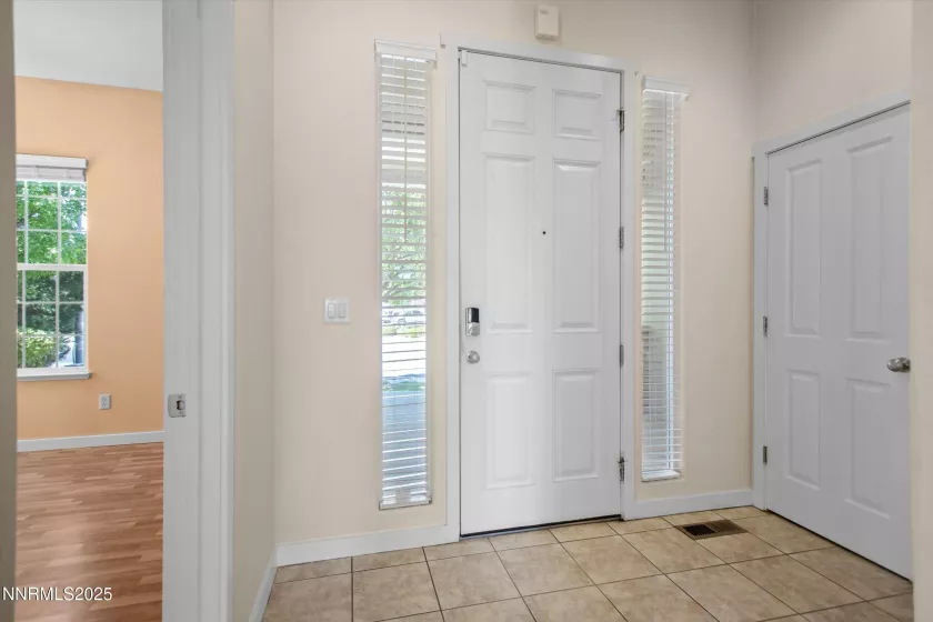 1011 Turnberry, Sparks, Nevada 89436, 2 Bedrooms Bedrooms, ,2 BathroomsBathrooms,Residential,Residential,Turnberry,250054606
