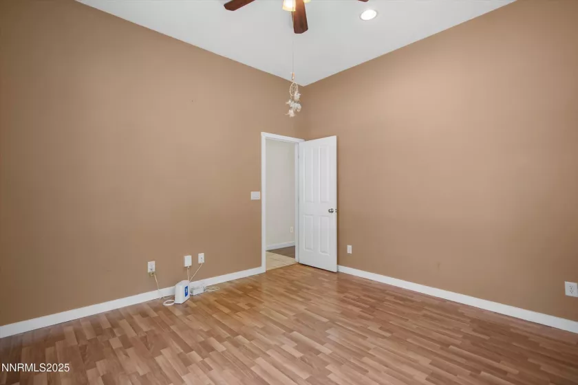 1011 Turnberry, Sparks, Nevada 89436, 2 Bedrooms Bedrooms, ,2 BathroomsBathrooms,Residential,Residential,Turnberry,250054606