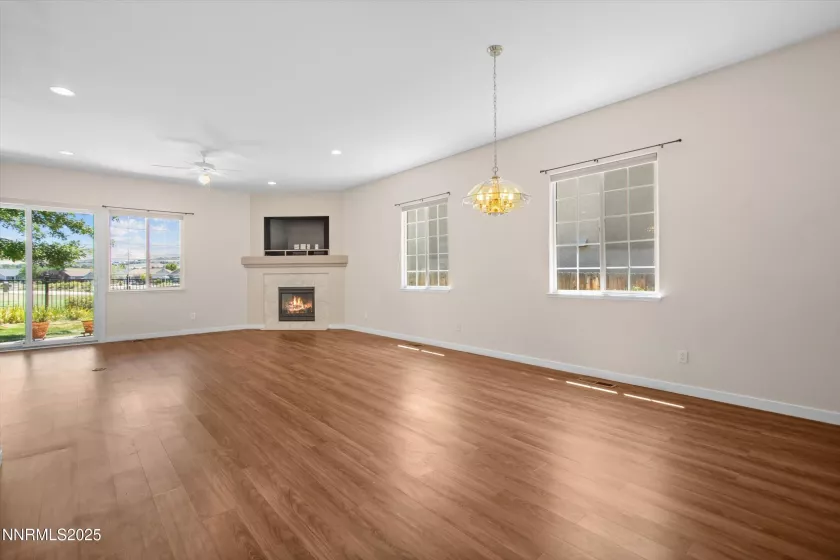 1011 Turnberry, Sparks, Nevada 89436, 2 Bedrooms Bedrooms, ,2 BathroomsBathrooms,Residential,Residential,Turnberry,250054606