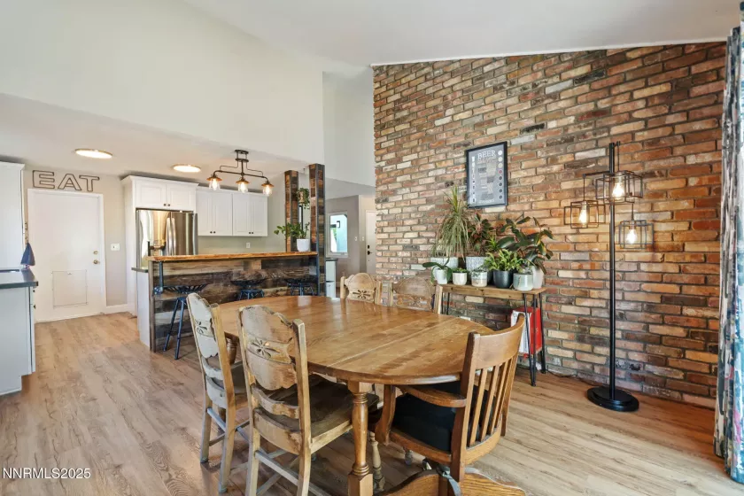 1530 Geary, Reno, Nevada 89503, 3 Bedrooms Bedrooms, ,2 BathroomsBathrooms,Residential,Residential,Geary,250054605