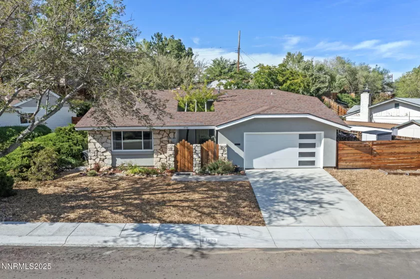 1530 Geary, Reno, Nevada 89503, 3 Bedrooms Bedrooms, ,2 BathroomsBathrooms,Residential,Residential,Geary,250054605