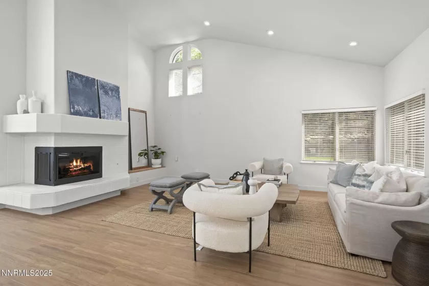 4292 Caughlin, Reno, Nevada 89519, 4 Bedrooms Bedrooms, ,4 BathroomsBathrooms,Residential,Residential,Caughlin,250054604