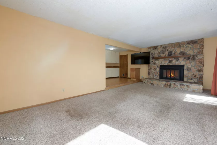 200 Heidi, Carson City, Nevada 89701, 4 Bedrooms Bedrooms, ,3 BathroomsBathrooms,Residential,Residential,Heidi,250054607