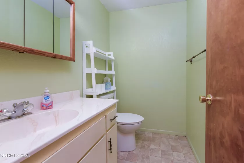 200 Heidi, Carson City, Nevada 89701, 4 Bedrooms Bedrooms, ,3 BathroomsBathrooms,Residential,Residential,Heidi,250054607
