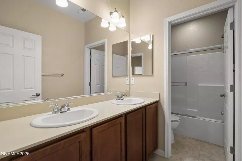 2155 Hunter Glen, Reno, Nevada 89523, 4 Bedrooms Bedrooms, ,3 BathroomsBathrooms,Residential,Residential,Hunter Glen,250054608