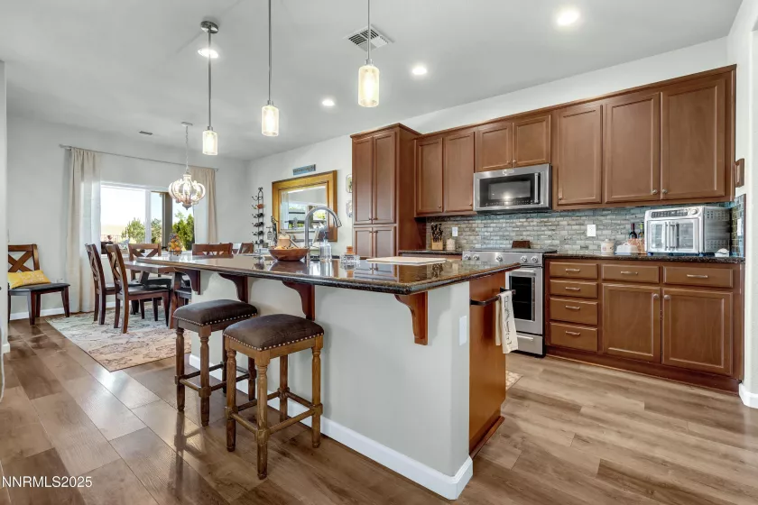 17930 Sunset Peak, Reno, Nevada 89508, 3 Bedrooms Bedrooms, ,2 BathroomsBathrooms,Residential,Residential,Sunset Peak,250054612