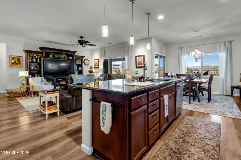 17930 Sunset Peak, Reno, Nevada 89508, 3 Bedrooms Bedrooms, ,2 BathroomsBathrooms,Residential,Residential,Sunset Peak,250054612