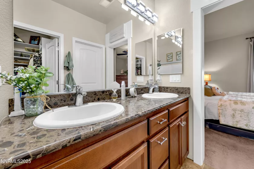 17930 Sunset Peak, Reno, Nevada 89508, 3 Bedrooms Bedrooms, ,2 BathroomsBathrooms,Residential,Residential,Sunset Peak,250054612