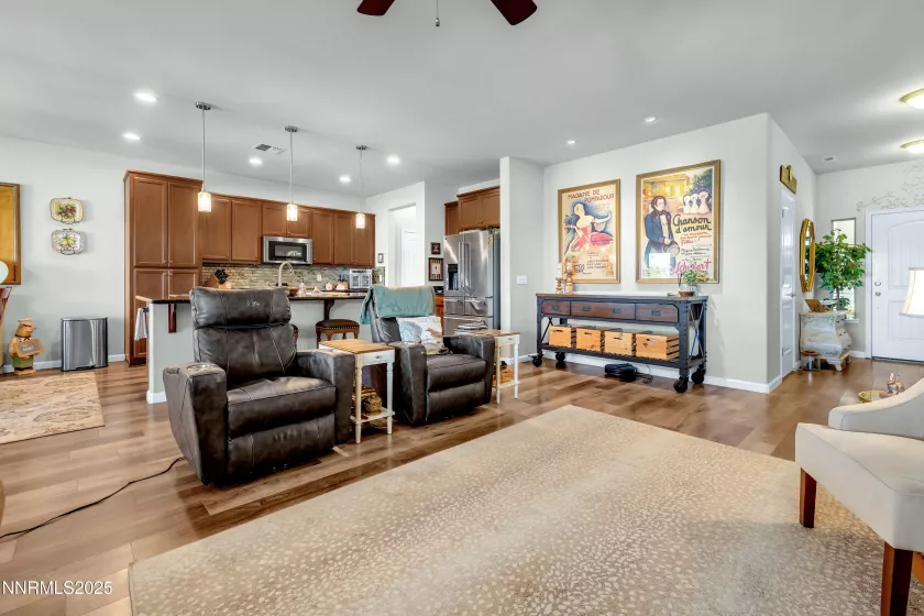 17930 Sunset Peak, Reno, Nevada 89508, 3 Bedrooms Bedrooms, ,2 BathroomsBathrooms,Residential,Residential,Sunset Peak,250054612
