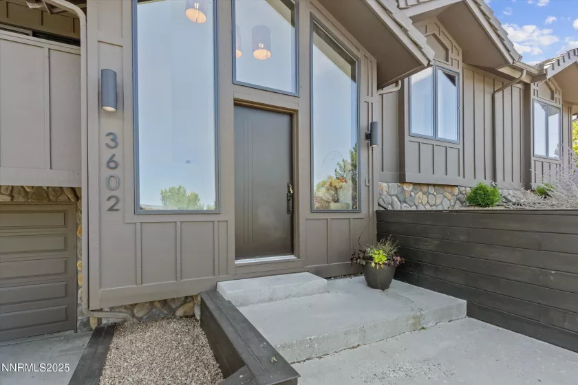 3602 Hemlock, Reno, Nevada 89509, 3 Bedrooms Bedrooms, ,3 BathroomsBathrooms,Residential,Residential,Hemlock,250054614