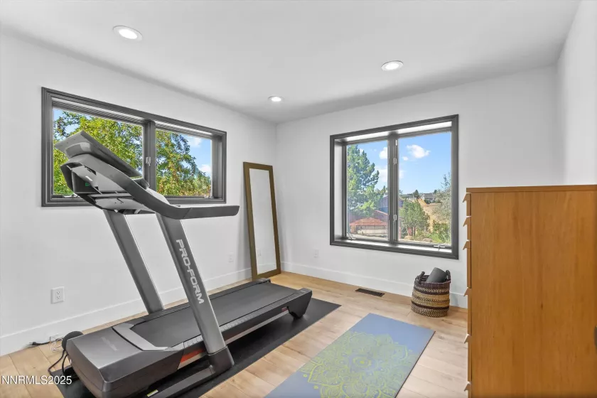 3602 Hemlock, Reno, Nevada 89509, 3 Bedrooms Bedrooms, ,3 BathroomsBathrooms,Residential,Residential,Hemlock,250054614