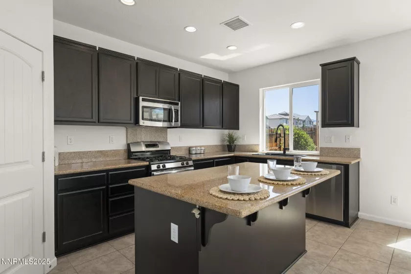 1960 Hope Valley, Reno, Nevada 89521, 3 Bedrooms Bedrooms, ,3 BathroomsBathrooms,Residential,Residential,Hope Valley,250054616