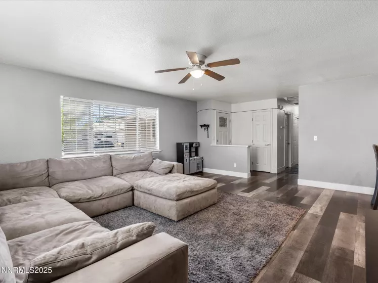 327 Burntwood, Fallon, Nevada 89406, 3 Bedrooms Bedrooms, ,2 BathroomsBathrooms,Residential,Residential,Burntwood,250054617