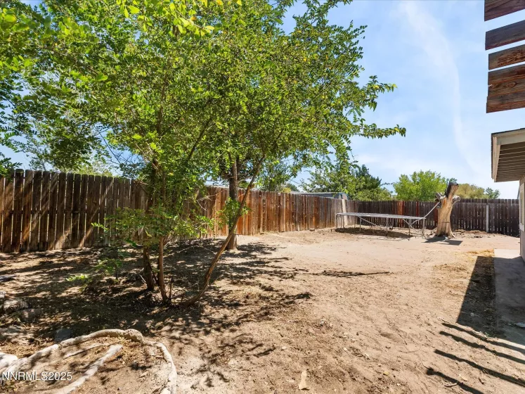 327 Burntwood, Fallon, Nevada 89406, 3 Bedrooms Bedrooms, ,2 BathroomsBathrooms,Residential,Residential,Burntwood,250054617