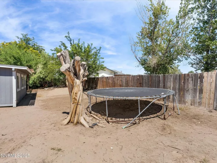 327 Burntwood, Fallon, Nevada 89406, 3 Bedrooms Bedrooms, ,2 BathroomsBathrooms,Residential,Residential,Burntwood,250054617