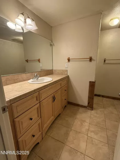 9575 Alice, Winnemucca, Nevada 89445, 4 Bedrooms Bedrooms, ,2 BathroomsBathrooms,Residential,Residential,Alice,250054618