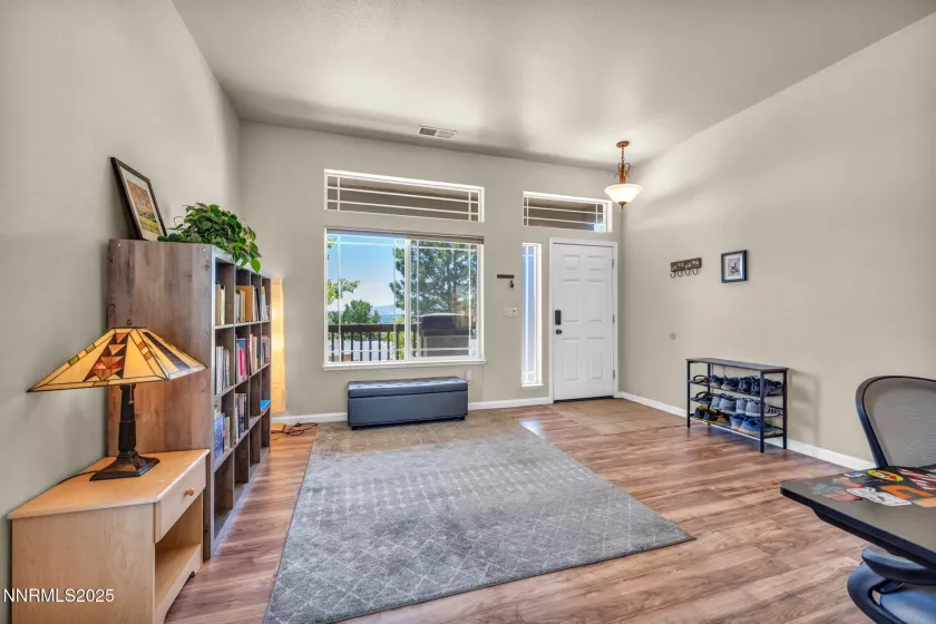 1447 Orca, Reno, Nevada 89506, 3 Bedrooms Bedrooms, ,2 BathroomsBathrooms,Residential,Residential,Orca,250054619