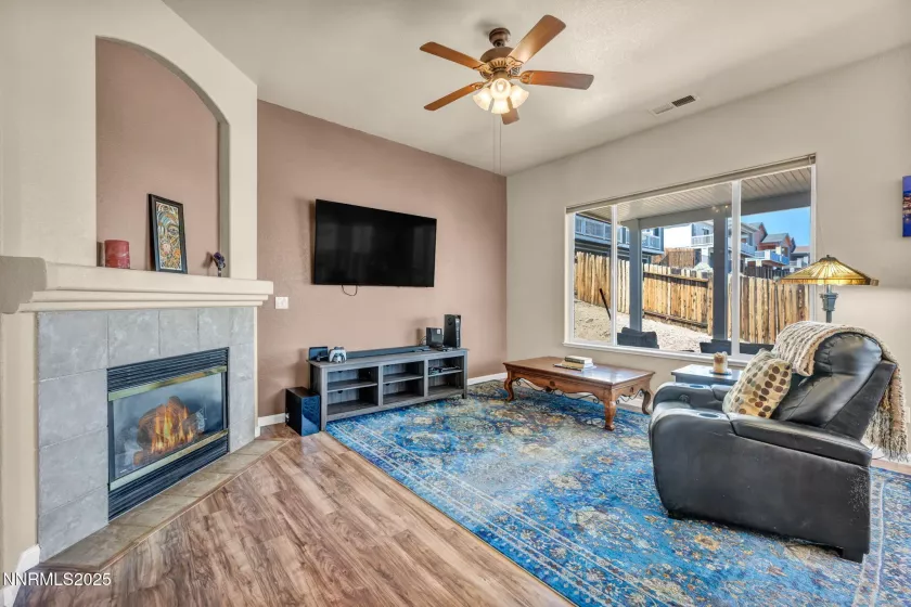1447 Orca, Reno, Nevada 89506, 3 Bedrooms Bedrooms, ,2 BathroomsBathrooms,Residential,Residential,Orca,250054619