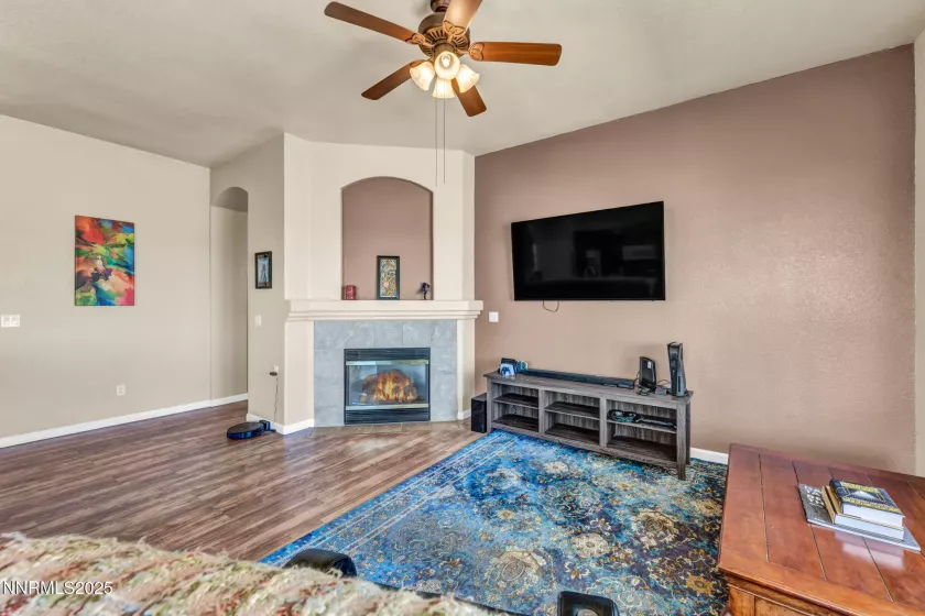 1447 Orca, Reno, Nevada 89506, 3 Bedrooms Bedrooms, ,2 BathroomsBathrooms,Residential,Residential,Orca,250054619