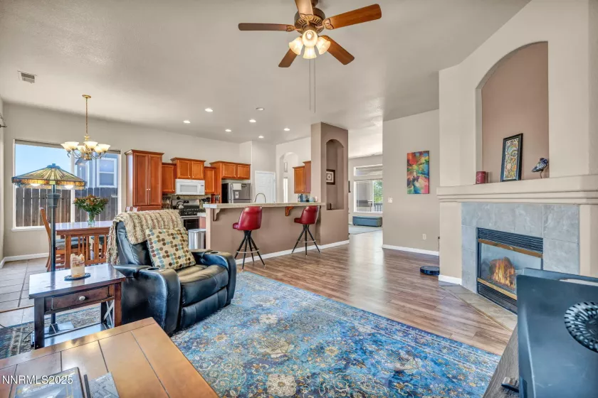 1447 Orca, Reno, Nevada 89506, 3 Bedrooms Bedrooms, ,2 BathroomsBathrooms,Residential,Residential,Orca,250054619