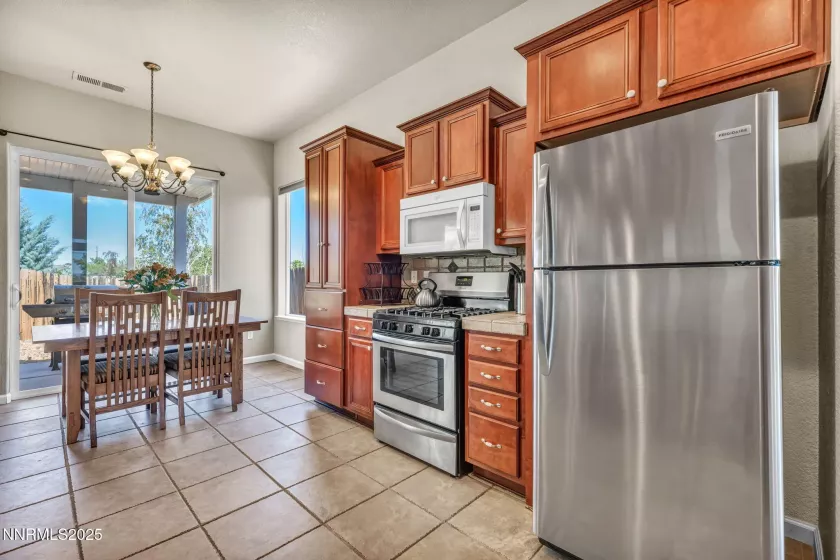 1447 Orca, Reno, Nevada 89506, 3 Bedrooms Bedrooms, ,2 BathroomsBathrooms,Residential,Residential,Orca,250054619