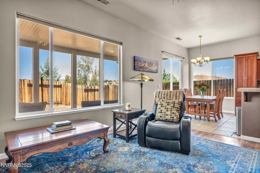 1447 Orca, Reno, Nevada 89506, 3 Bedrooms Bedrooms, ,2 BathroomsBathrooms,Residential,Residential,Orca,250054619
