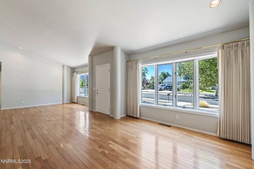 4800 5th, Carson City, Nevada 89701, 3 Bedrooms Bedrooms, ,3 BathroomsBathrooms,Residential,Residential,5th,250054620
