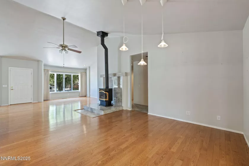 4800 5th, Carson City, Nevada 89701, 3 Bedrooms Bedrooms, ,3 BathroomsBathrooms,Residential,Residential,5th,250054620