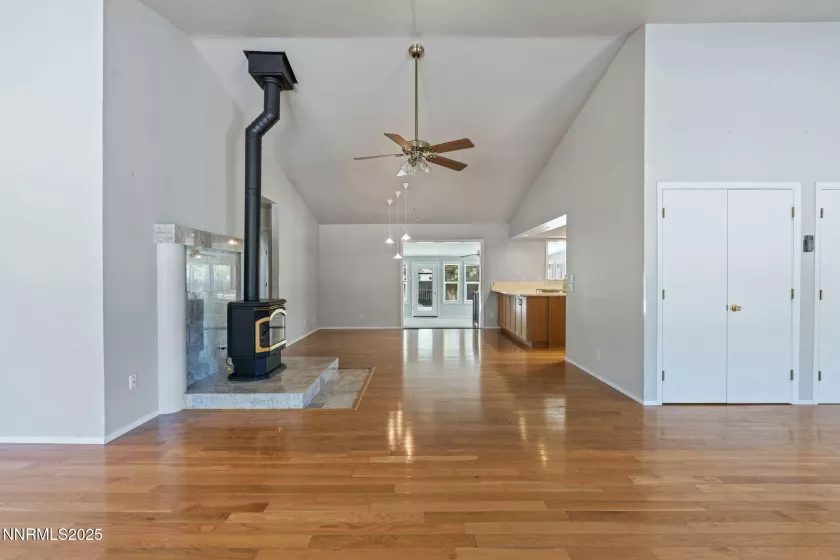 4800 5th, Carson City, Nevada 89701, 3 Bedrooms Bedrooms, ,3 BathroomsBathrooms,Residential,Residential,5th,250054620