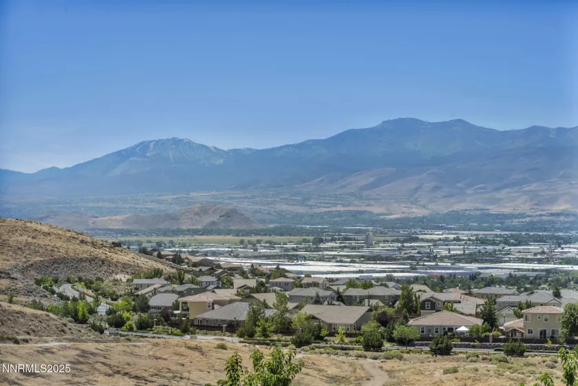 3238 Vincinato, Sparks, Nevada 89434, 4 Bedrooms Bedrooms, ,3 BathroomsBathrooms,Residential,Residential,Vincinato,250054621