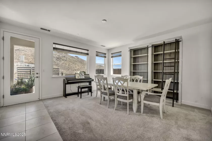 3238 Vincinato, Sparks, Nevada 89434, 4 Bedrooms Bedrooms, ,3 BathroomsBathrooms,Residential,Residential,Vincinato,250054621