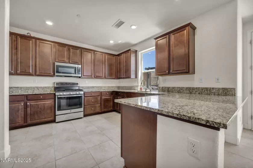 3238 Vincinato, Sparks, Nevada 89434, 4 Bedrooms Bedrooms, ,3 BathroomsBathrooms,Residential,Residential,Vincinato,250054621
