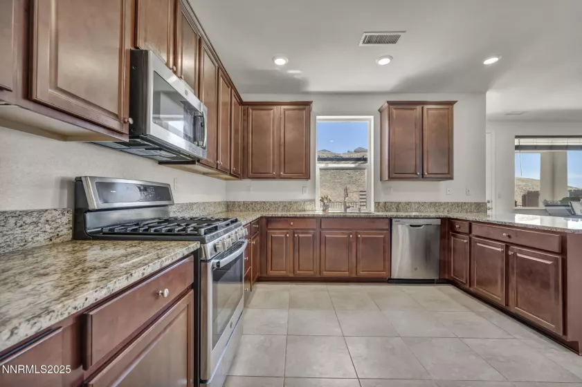 3238 Vincinato, Sparks, Nevada 89434, 4 Bedrooms Bedrooms, ,3 BathroomsBathrooms,Residential,Residential,Vincinato,250054621